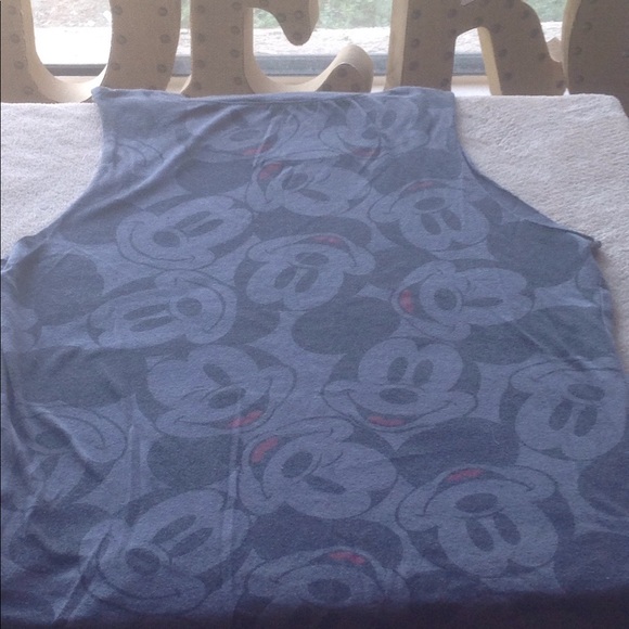Disney-3 Muscle/sleeveless graphic shirts - Picture 3 of 8